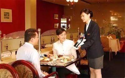 餐飲服務的56個細節 讓顧客記住你的餐廳！